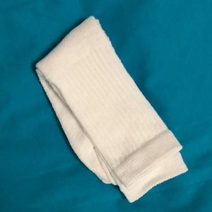 *USED* HOOTERS GIRL UNIFORM LARGE LENGTH SCRUNCHIE SOCKS ONE SIZE